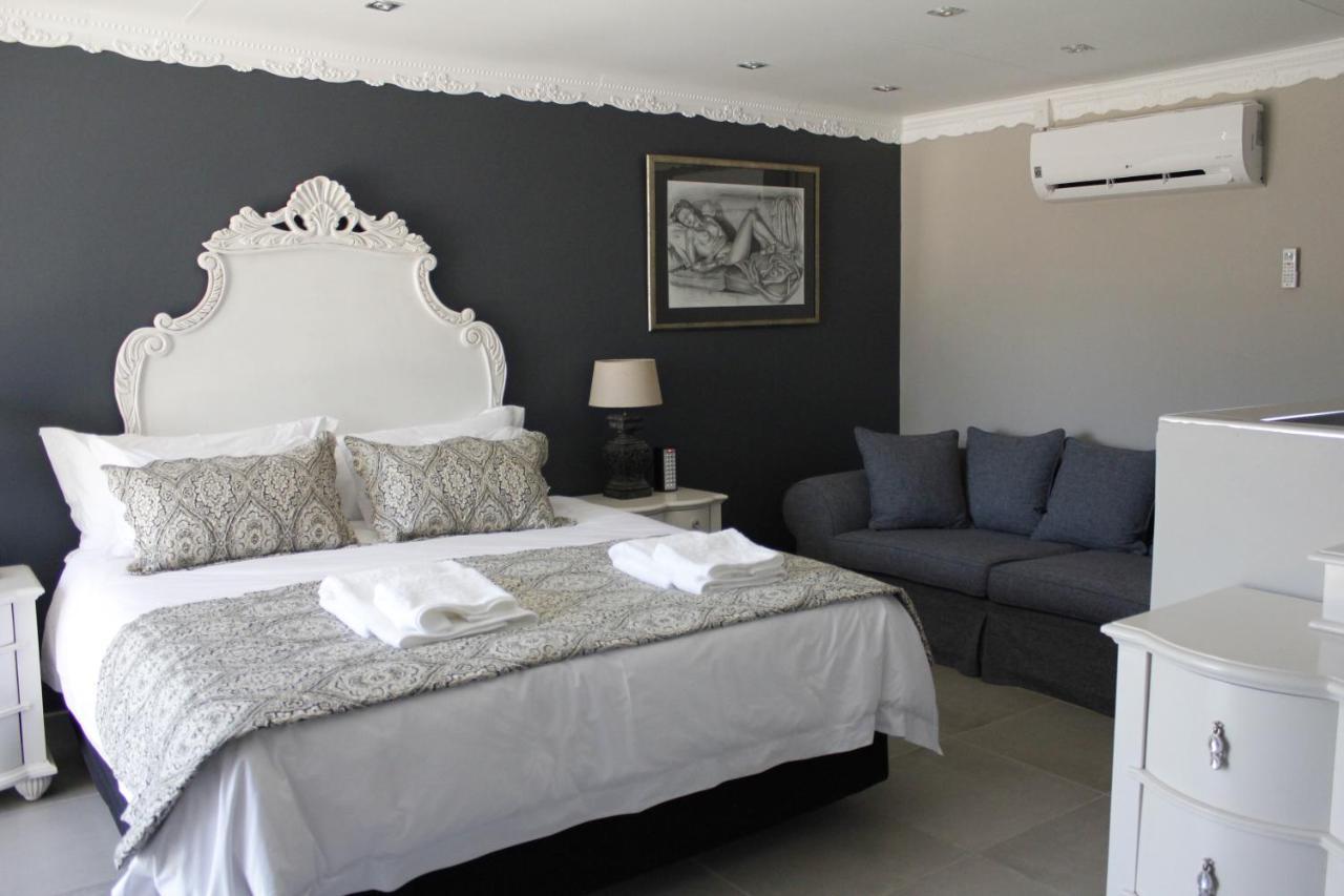 Le Grant Guesthhouse Aparthotel Kroonstad Exteriör bild