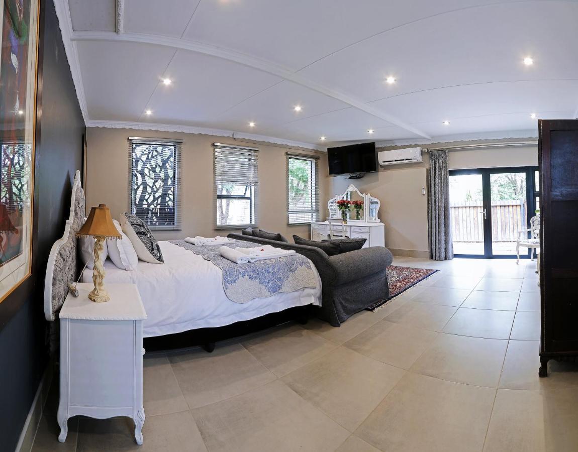 Le Grant Guesthhouse Aparthotel Kroonstad Exteriör bild