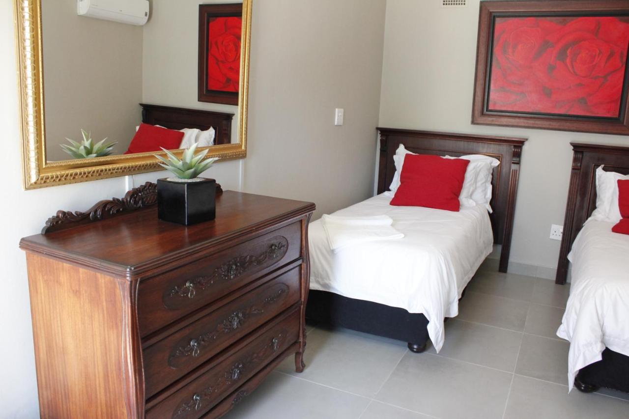 Le Grant Guesthhouse Aparthotel Kroonstad Exteriör bild