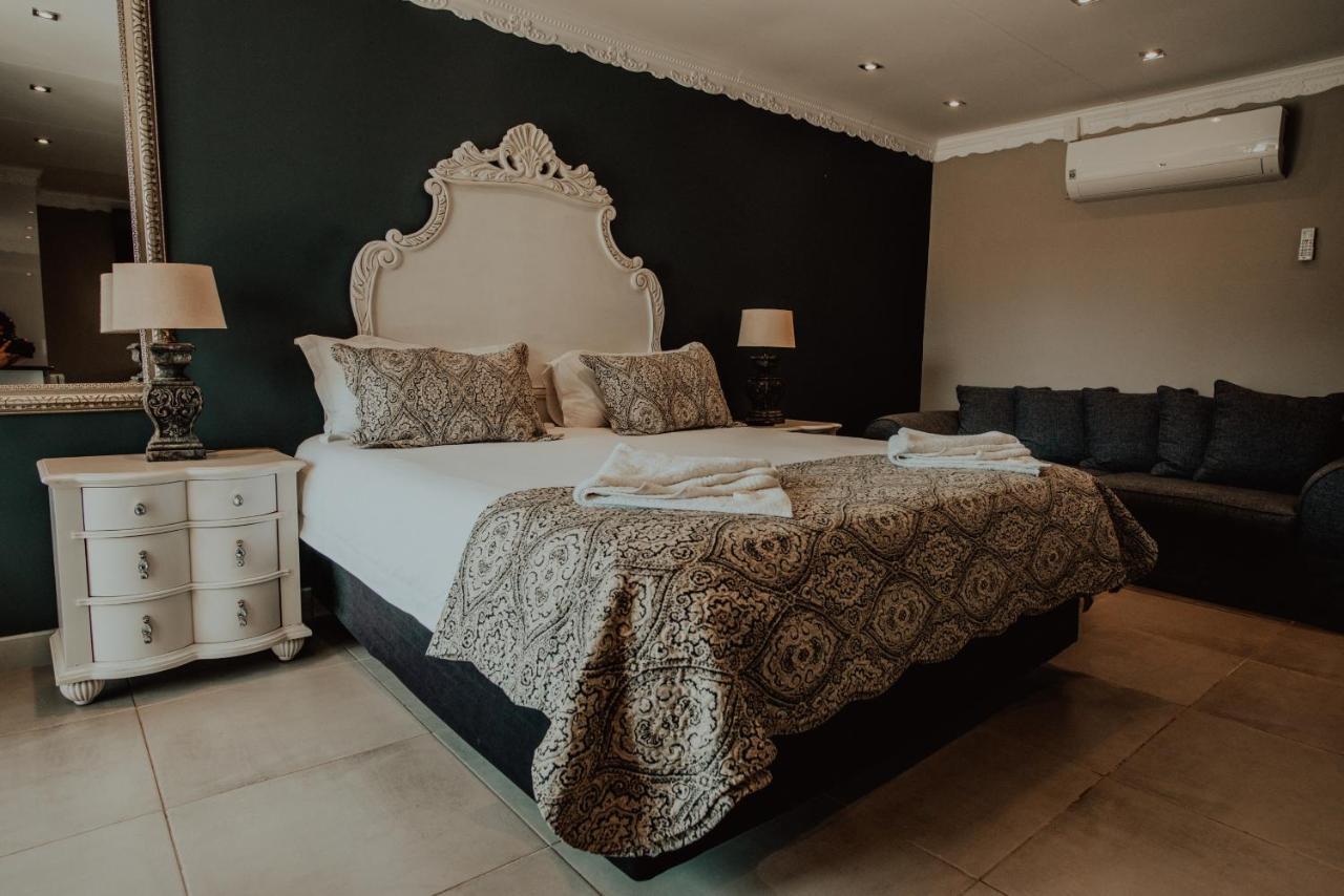 Le Grant Guesthhouse Aparthotel Kroonstad Exteriör bild