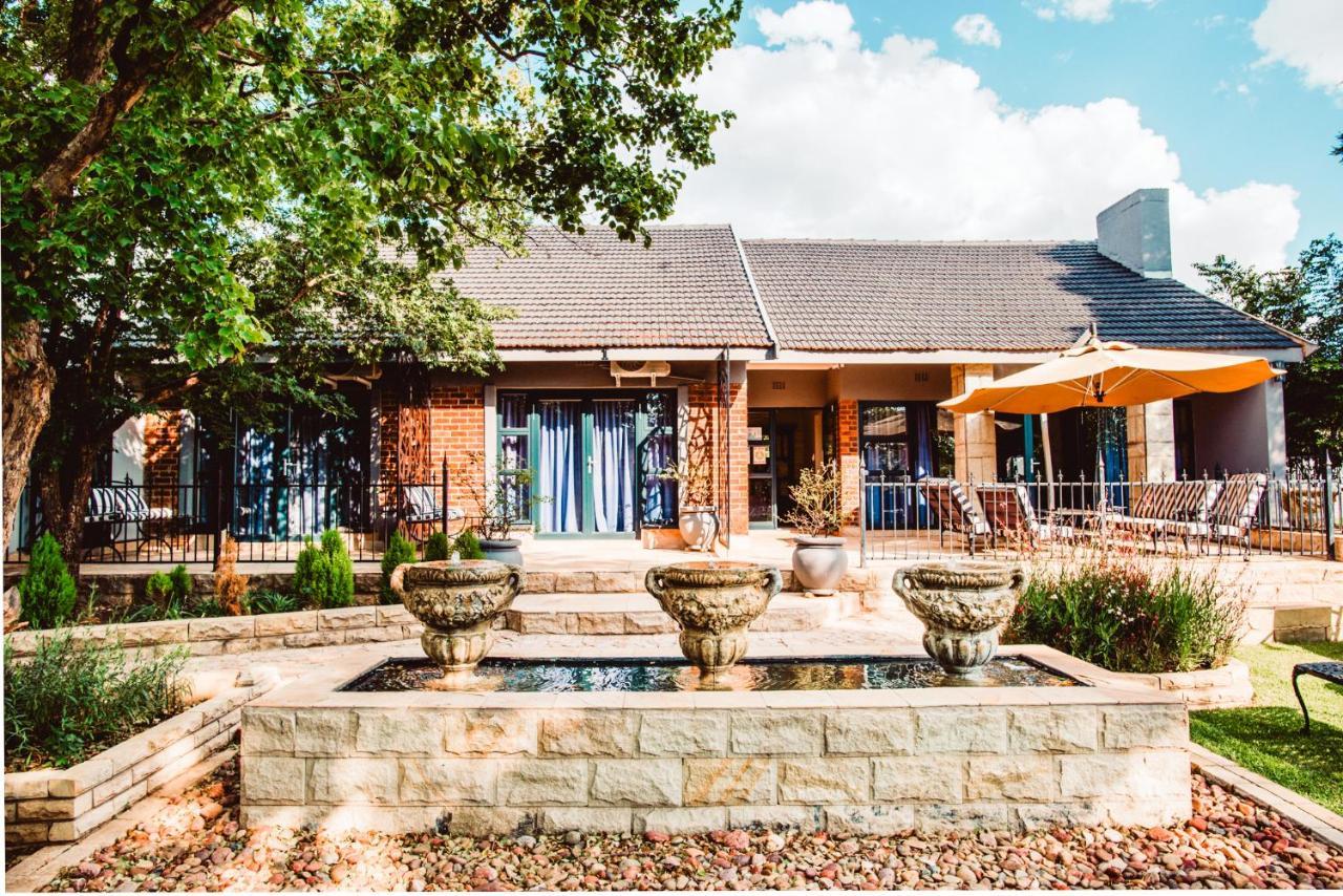 Le Grant Guesthhouse Aparthotel Kroonstad Exteriör bild