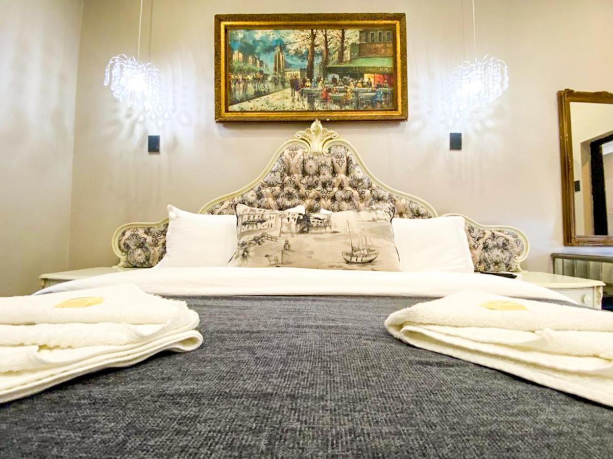 Le Grant Guesthhouse Aparthotel Kroonstad Exteriör bild